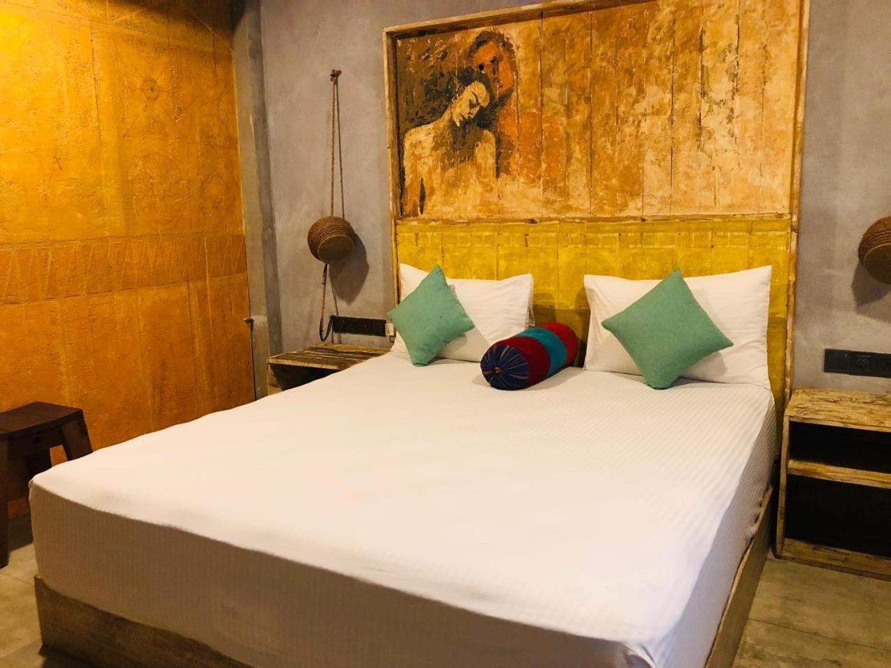 White Moon Resort Gampaha Kültér fotó